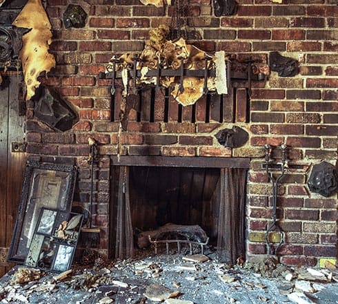 image of interior house burnt, luckily it was insured by the most affordable dwelling fire insurance in Nashville, TN>
</div>
<div class=